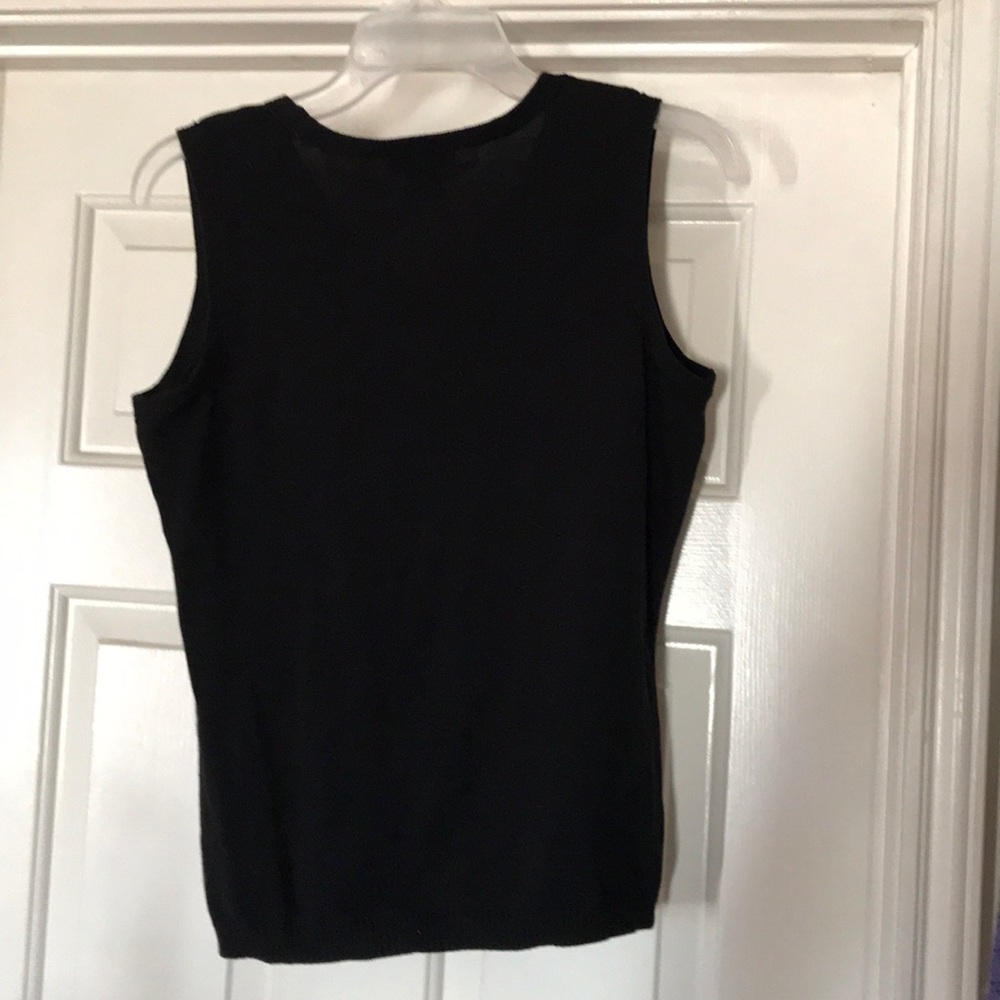 Eddie Bauer sleeveless blouse